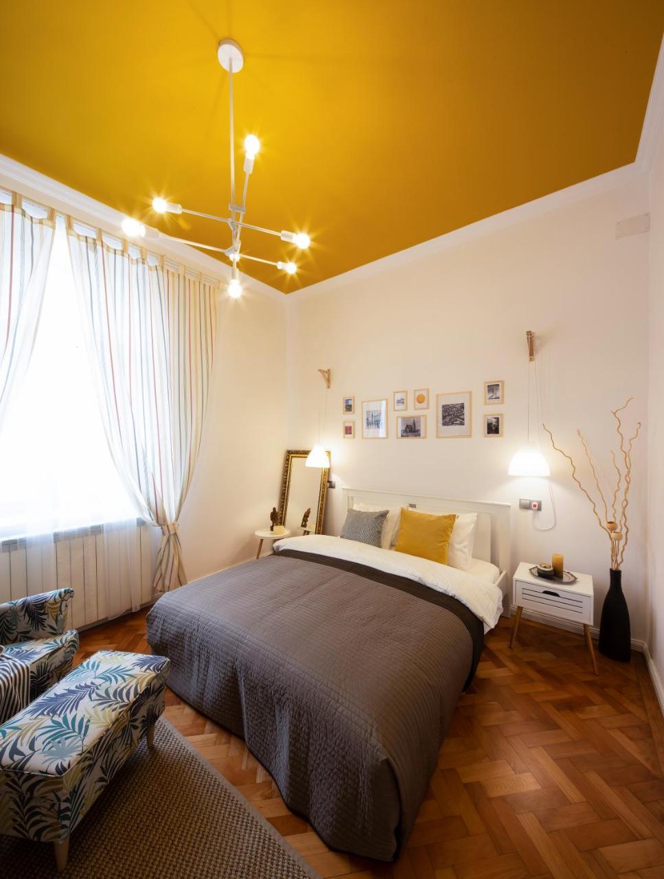 Yellow Apartment Cluj-Napoca Eksteriør bilde