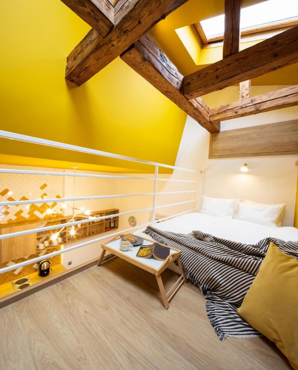 Yellow Apartment Cluj-Napoca Eksteriør bilde